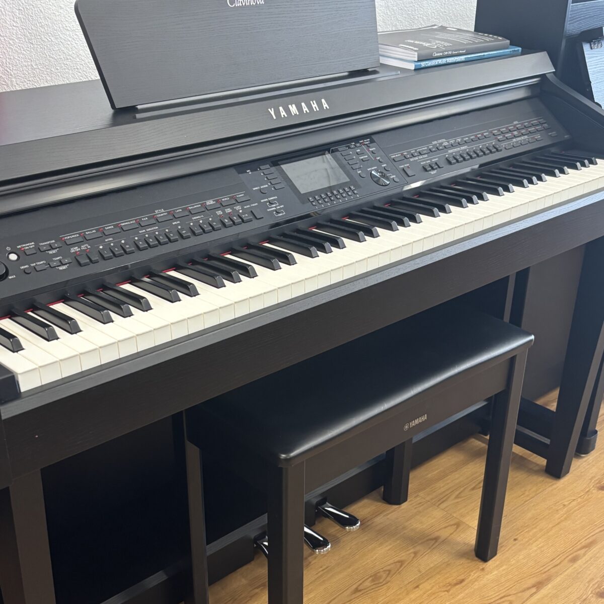 Yamaha CVP-701 Clavinova Digital